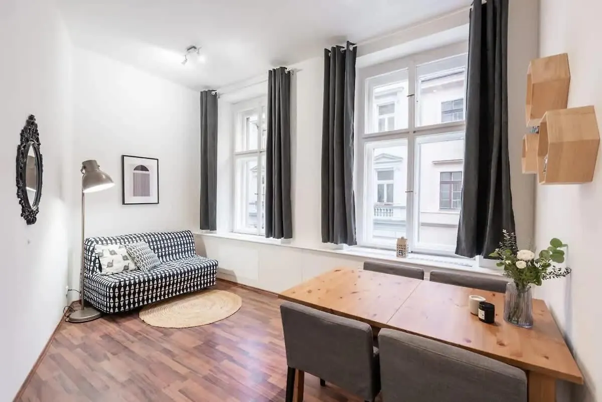 Metropolitan Prague Apt With Amenities 0*,